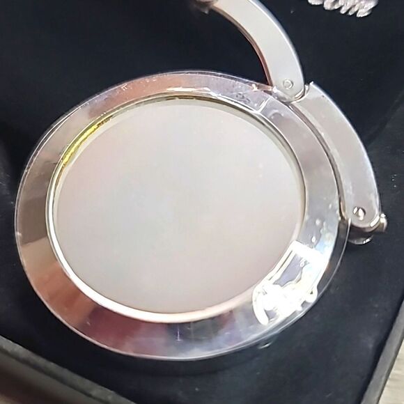 Foldable Purse Hook Hanger Table Handbag Holder w/Mirror with Box and Dustbag - Picture 2 of 4